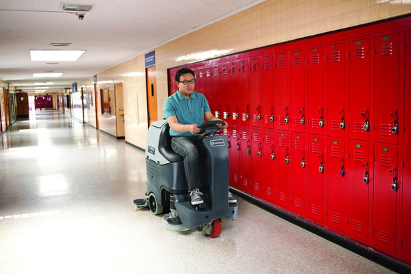 Nilfisk SC3000 Autorécureuse autoportée – Image 6